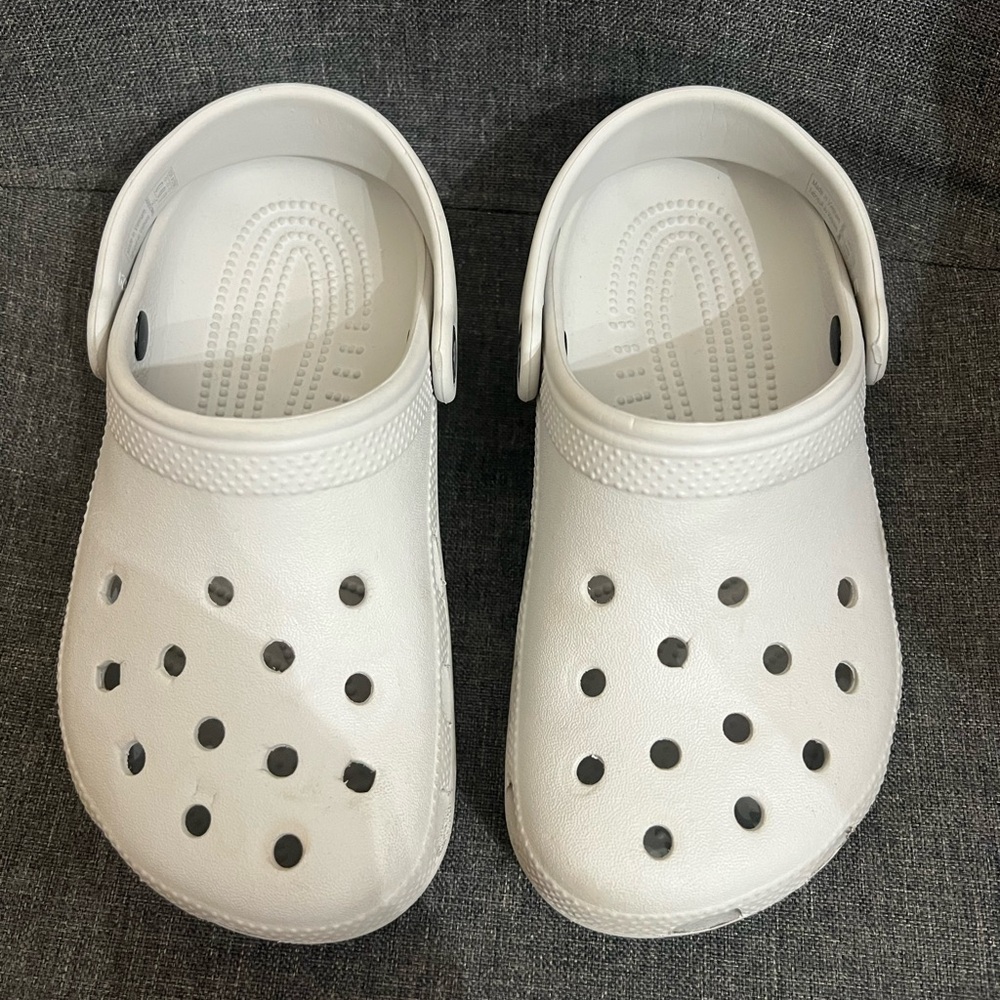 Crocs Original Classic Unisex Clog Sandal Shoes White Kid Youth Size J1 MINT